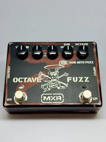 MXR SF01 Slash Octave Octaver/Fuzz Педал Втора Употреба