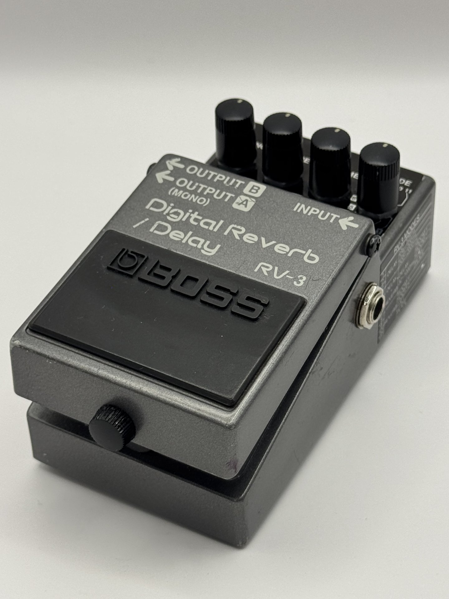 Boss RV-3 Reverb/Delay Педал Втора Употреба