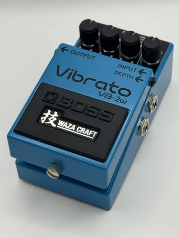 Boss VB-2W Vibrato Педал Втора Употреба