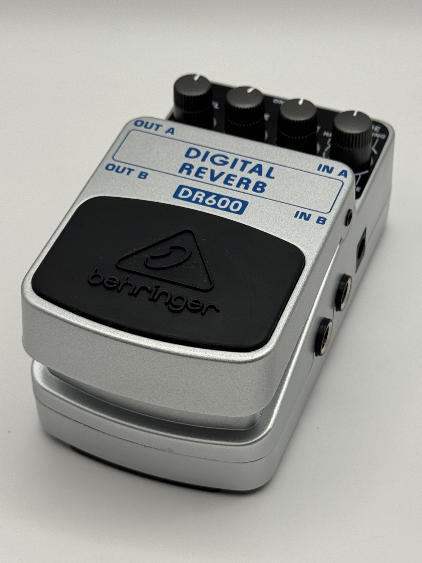 Behringer DR600 Digital Reverb Reverb Педал Втора Употреба