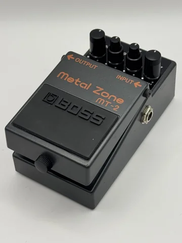 Boss MT-2 Distortion Педал Втора Употреба